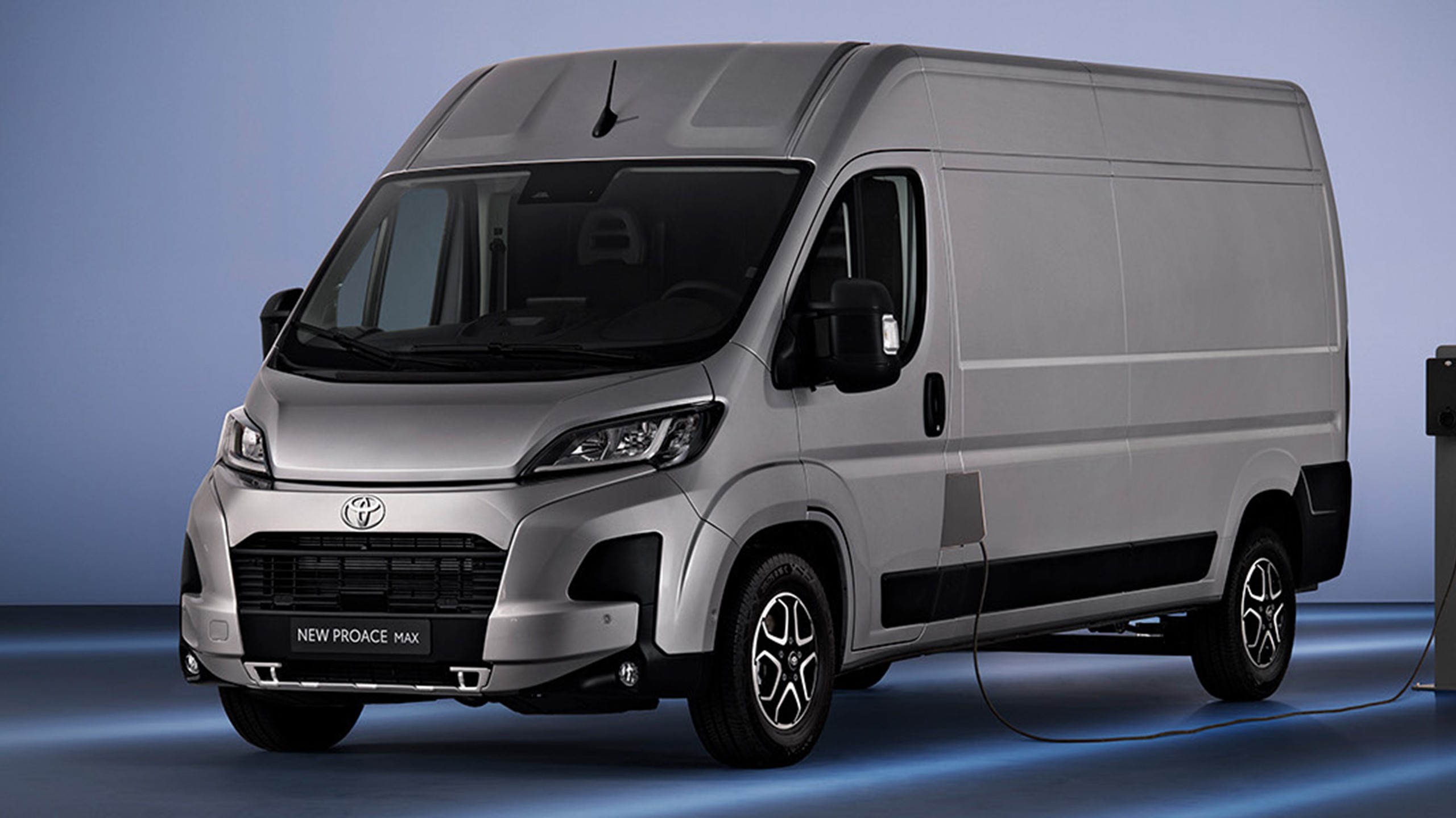 2023_proace_max_ext_01-1600x600.jpg